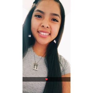 Meet your Posher, Brenda